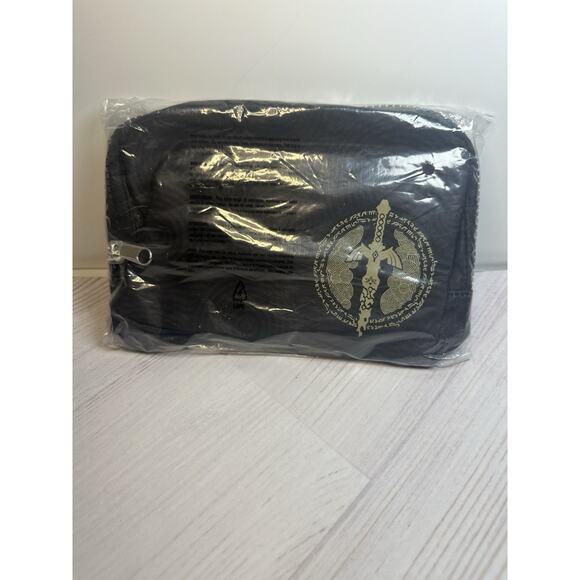 The Legend Of Zelda Tears Of The Kingdom Adventure Hip Pack Target Exclusive - Picture 2 of 6